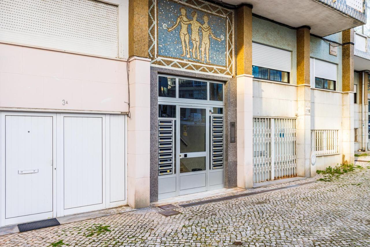 Dora'S Home Cacilhas Exterior photo